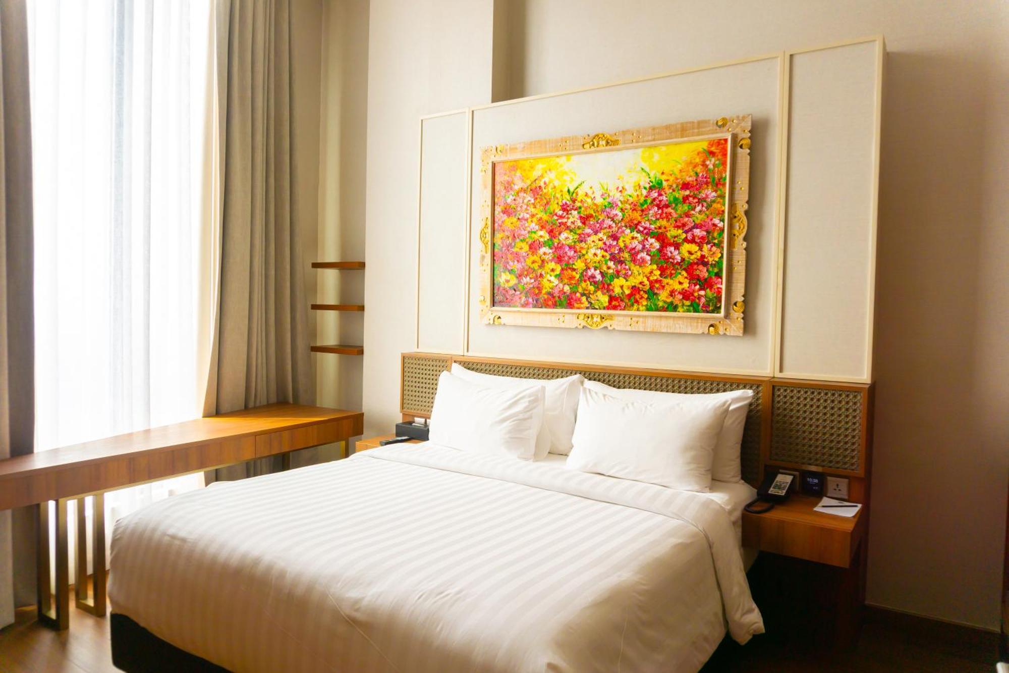 Trembesi Hotel Serpong Exterior foto